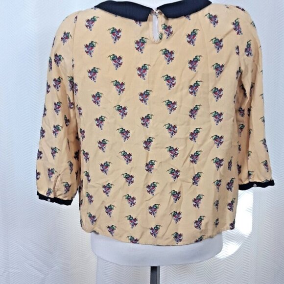 Etam Paris Weekend Blouse Womens US 8 Yellow Floral Peter Pan Collar Euro 38 - Picture 3 of 4